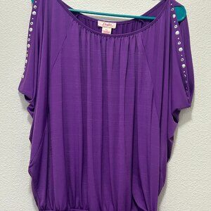 Candie's NWT purple blouse, cold shoulder, grommets, wing sleeve, purple, XL